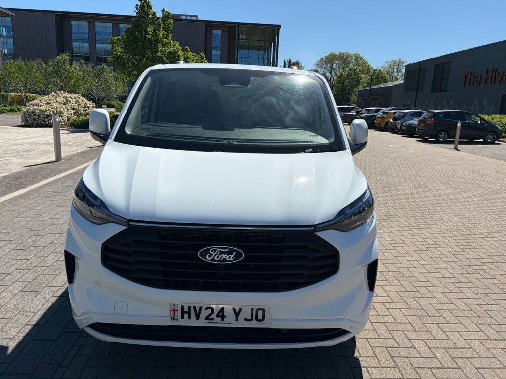 Ford Transit Custom 2L Limited HV24YJO White #2