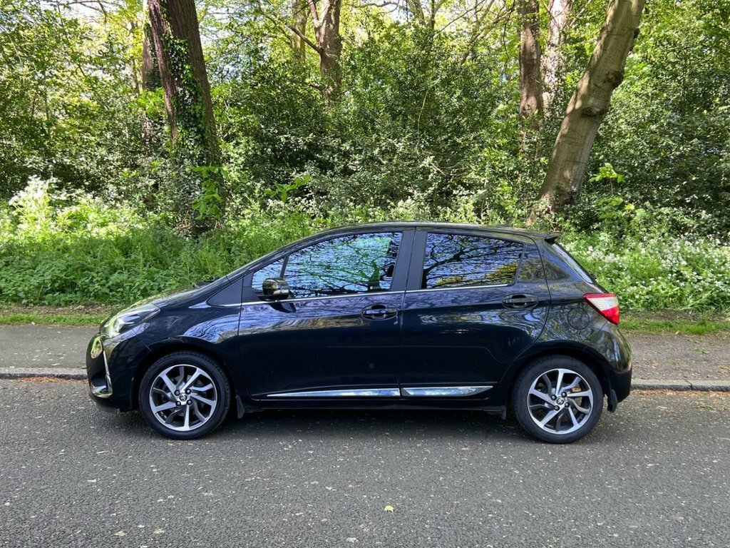 Toyota Yaris 1.5L Excel MM67SZT Black #5