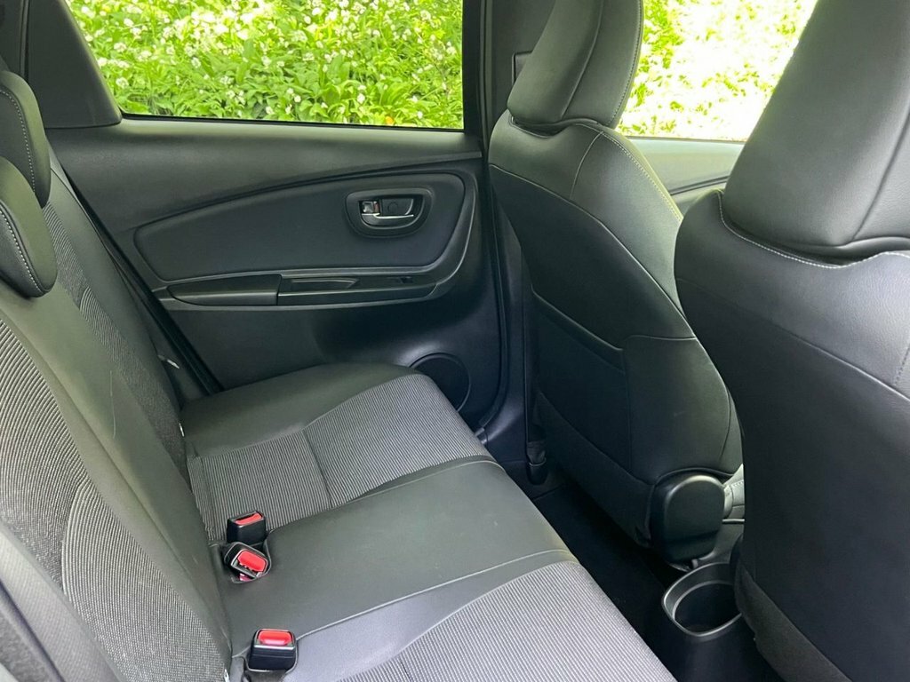 Toyota Yaris 1.5L Excel MM67SZT Black #6