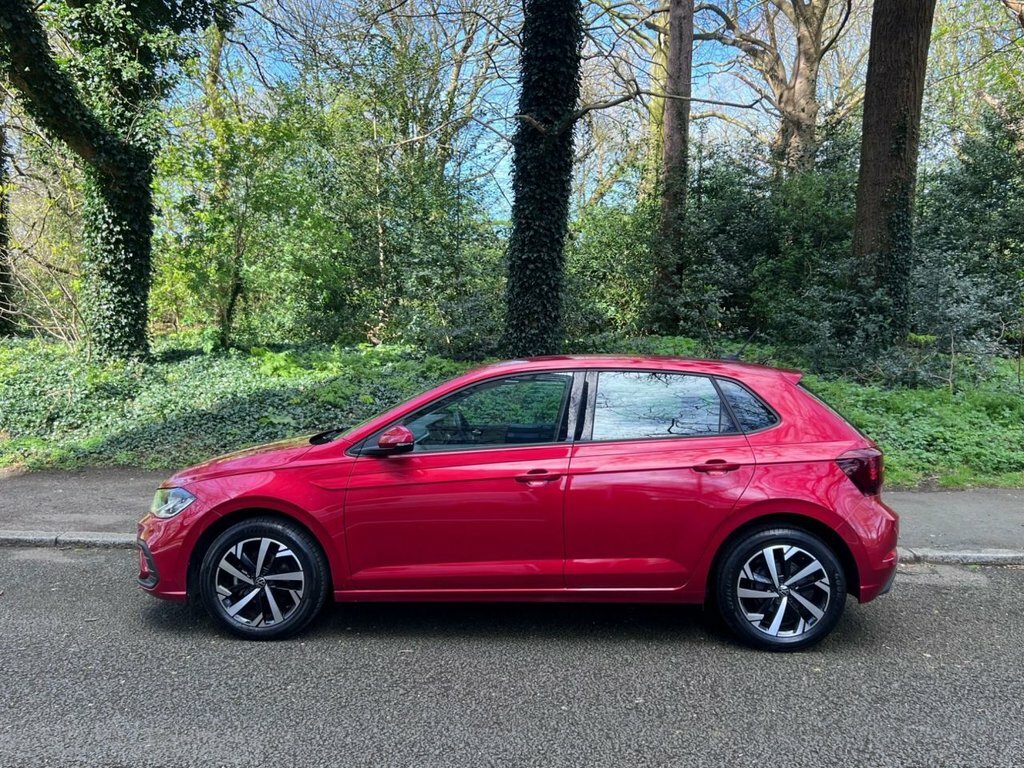 Volkswagen Polo 1L Life Red #5