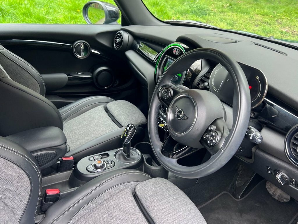 Mini Electric Hatchback HW20LKO Green #2