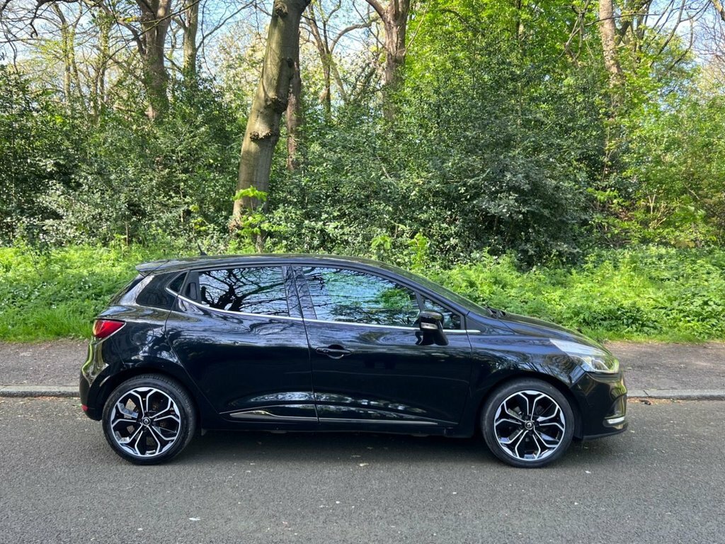 Renault Clio 0.9L Iconic ML68RYO Black #4
