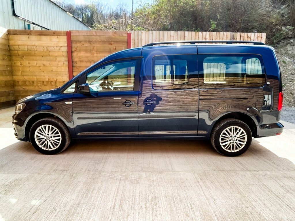 Volkswagen Caddy Maxi Life 2L Null YF20HND Blue #6
