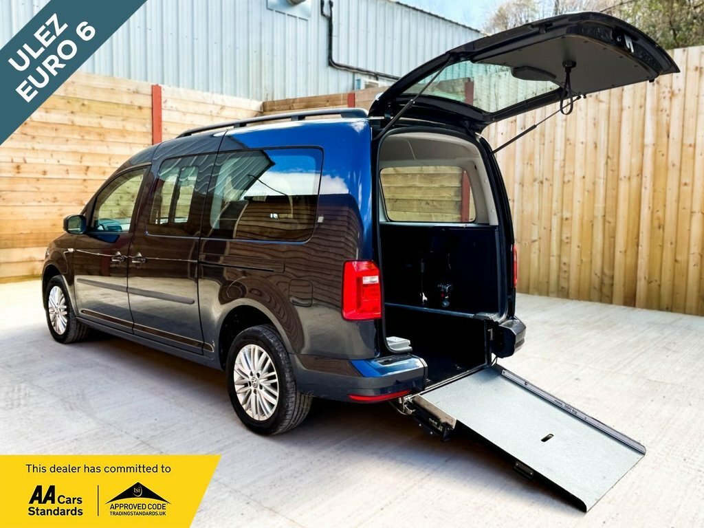 Volkswagen Caddy Maxi Life 2L Null YF20HND Blue