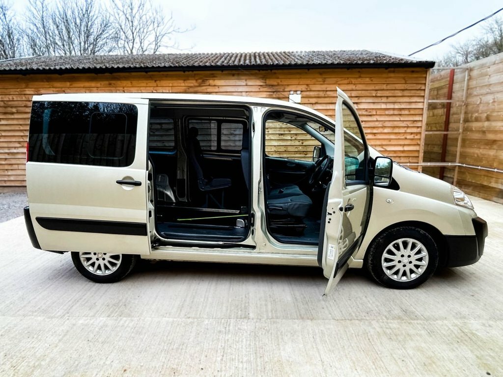 Peugeot Expert Tepee Tepee Minibus Black #13