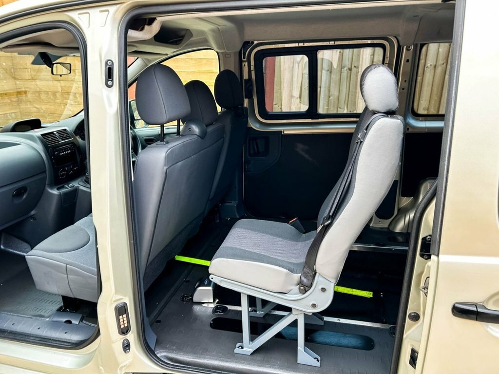 Peugeot Expert Tepee Tepee Minibus Black #22