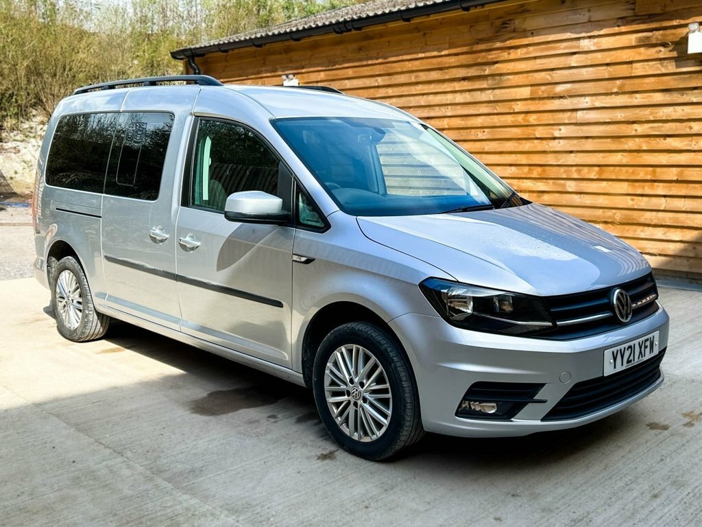 Volkswagen Caddy Maxi Life 2L Null YY21XFW Silver #3