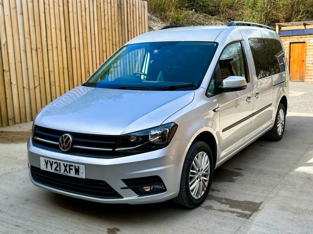 Volkswagen Caddy Maxi Life 2L Null YY21XFW Silver #4