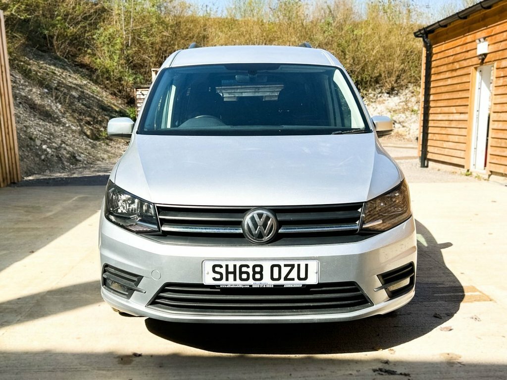 Volkswagen Caddy Maxi Life 2L Null SH68OZU Silver #6