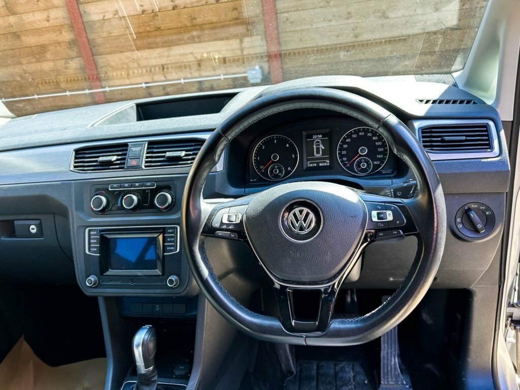Volkswagen Caddy Maxi Life 2L Null SH68OZU Silver #2