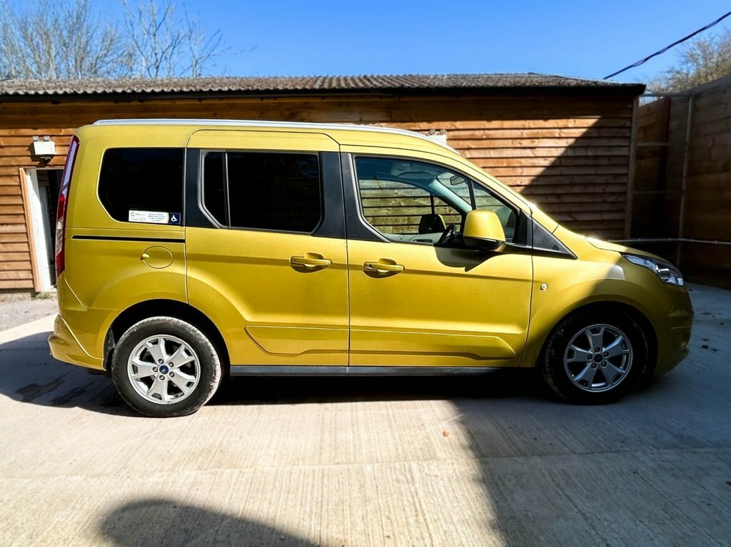 Ford Tourneo Connect 1.5L Titanium Gold #5