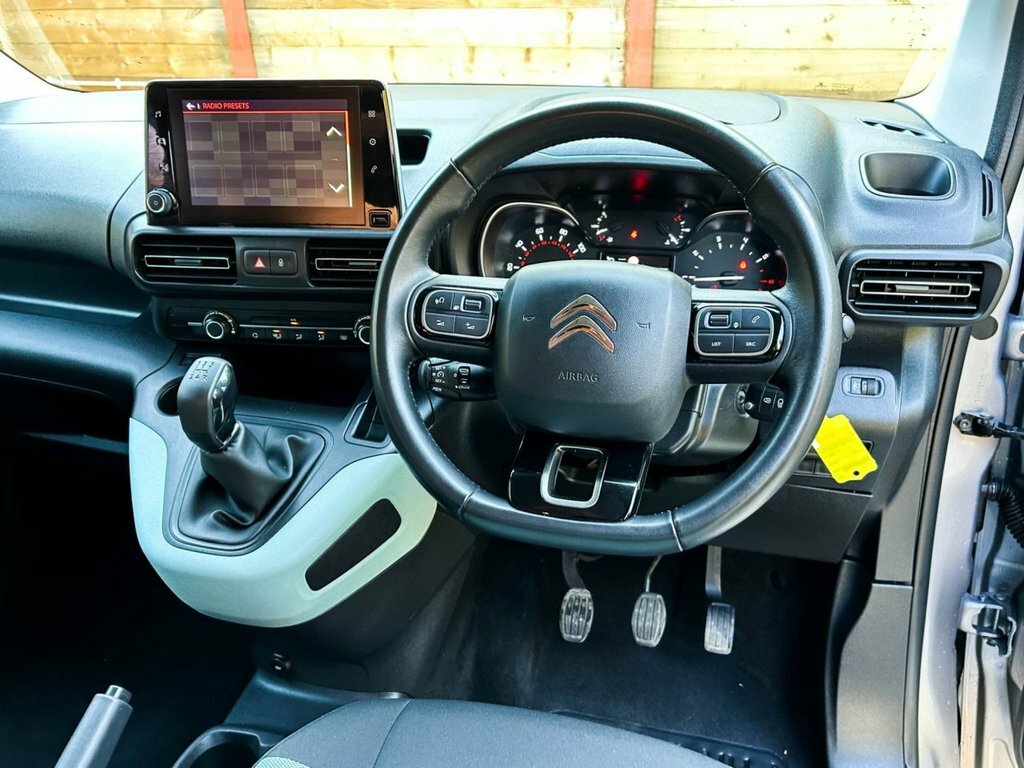 Citroen Berlingo 1.5L Feel NK69FYH Grey #2