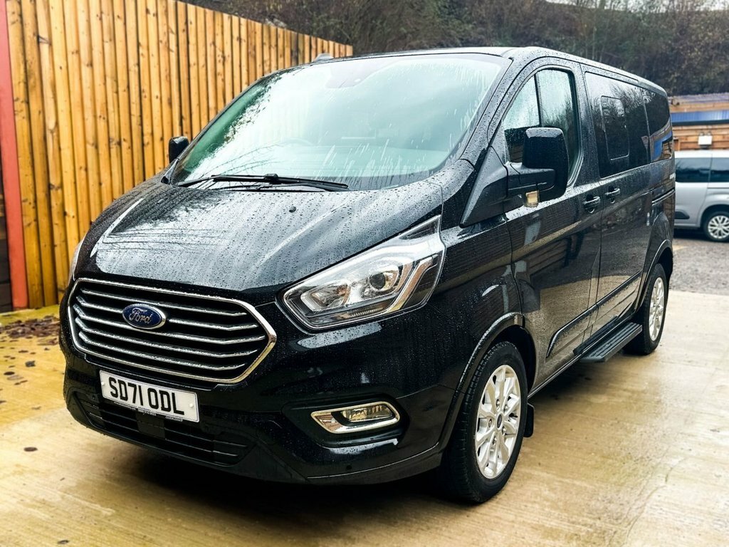 Ford Tourneo Custom 2L Titanium Black #4