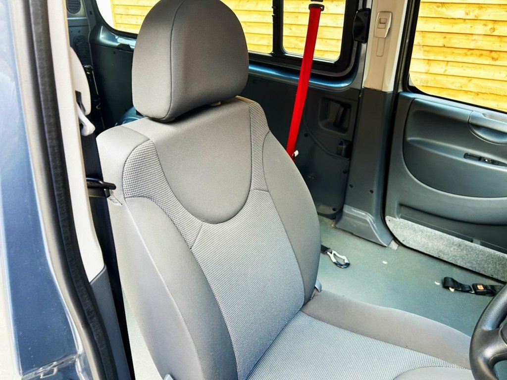 Peugeot Expert Tepee Hdi Tepee Comfort, Wheelchair Accessibl #15
