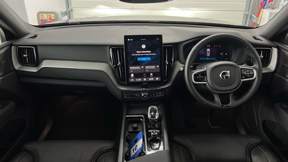 Volvo XC60 Black Edition Plus, B5 Awd Mild Hybrid, WR75ERV Black #5