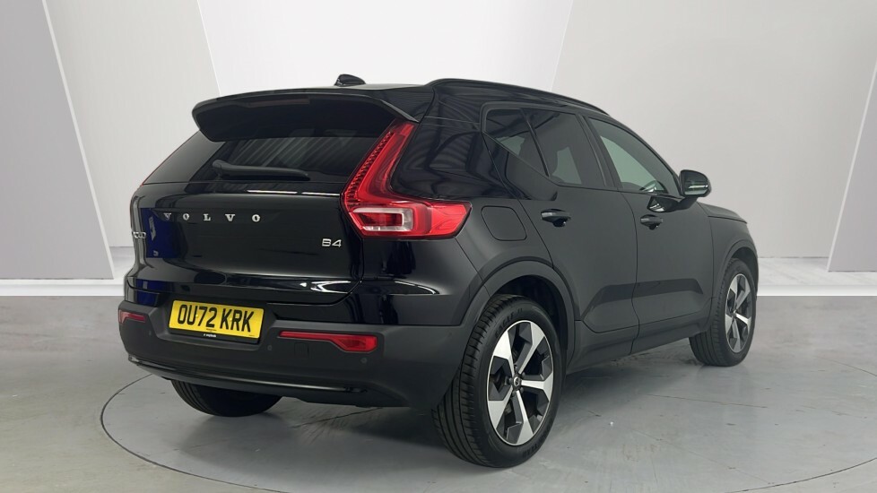 Volvo XC40 Ultimate, B4 Mild Hybrid, Dark Retractabl OU72KRK Black #2