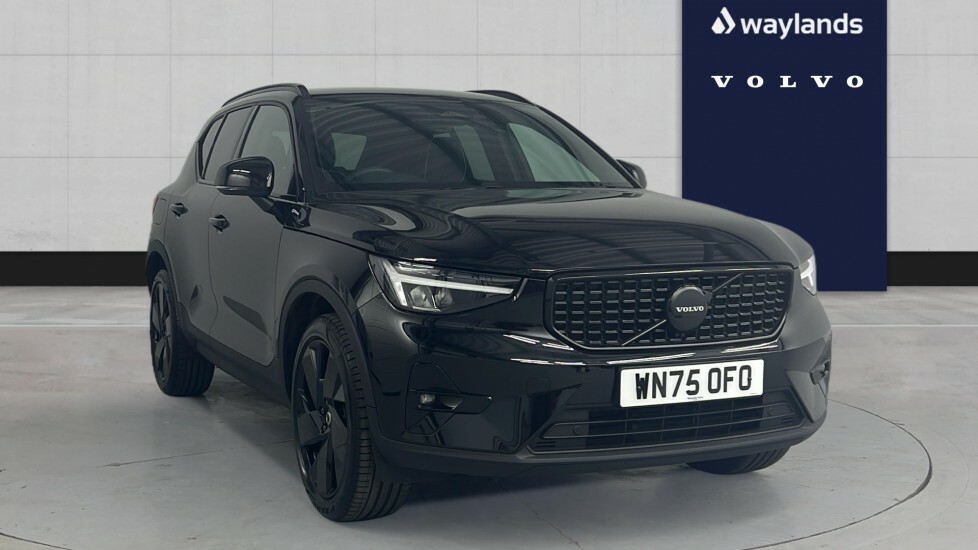 Volvo XC40 Black Edition Plus, B3 Mild Hybrid, Black
