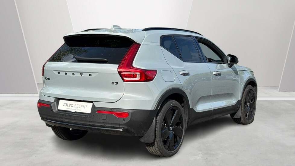 Volvo XC40 Black Edition Plus, B3 Mild Hybrid, OY26XHZ Grey #2