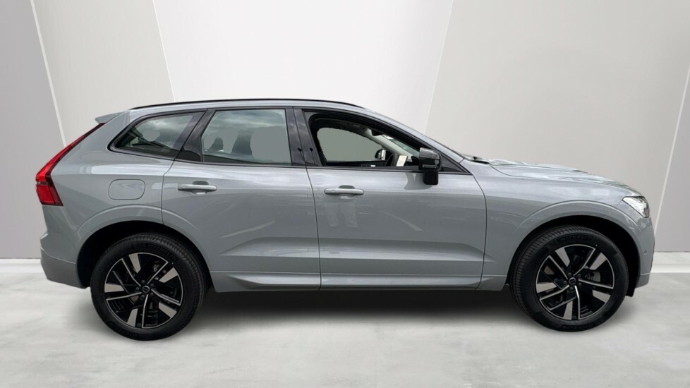 Volvo XC60 Plus, T6 Awd Plug-in Hybrid, Dark OV26SYA Grey #3