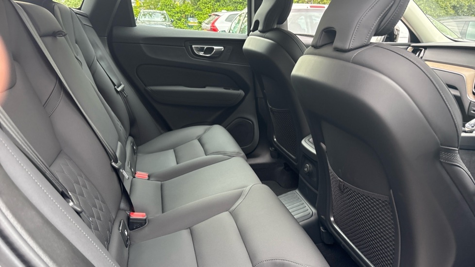Volvo XC60 Plus, T6 Awd Plug-in Hybrid, Dark OV26SYA Grey #6