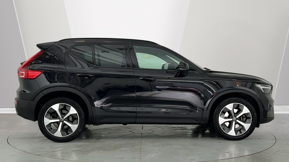 Volvo XC40 Ultimate, B4 Mild Hybrid, Dark Black #3
