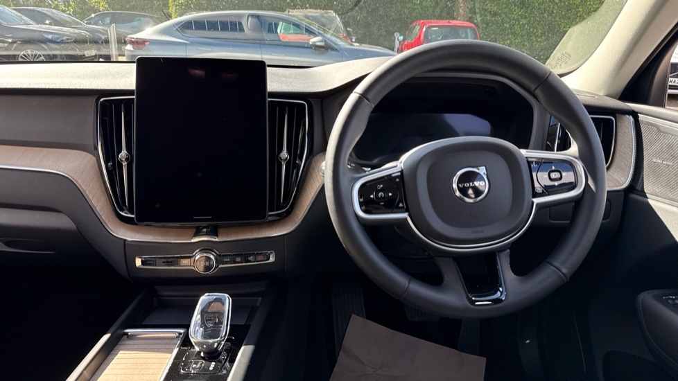 Volvo XC60 Plus, B5 Awd Mild Hybrid, Dark WF75CFG Grey #5