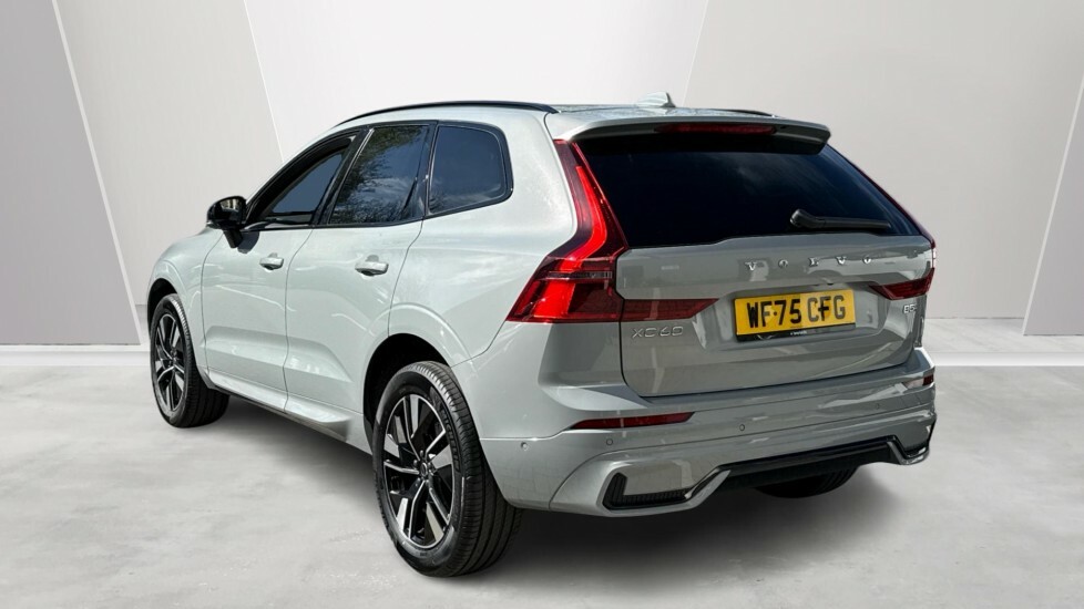 Volvo XC60 Plus, B5 Awd Mild Hybrid, Dark WF75CFG Grey #2