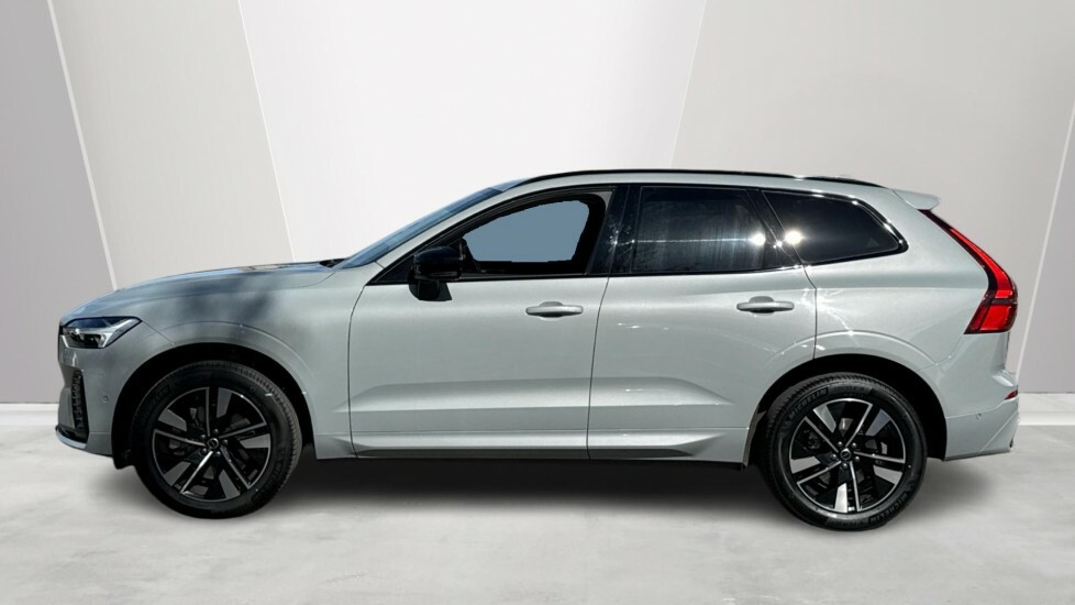 Volvo XC60 Plus, B5 Awd Mild Hybrid, Dark WF75CFG Grey #3