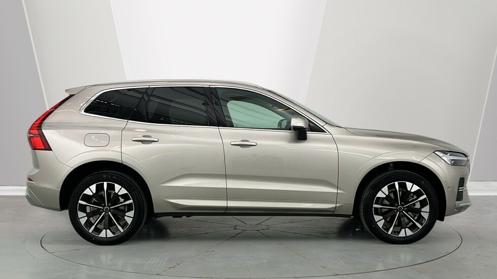 Volvo XC60 Ultra, B5 Awd Mild Hybrid, Bright OY75VBK Gold #3