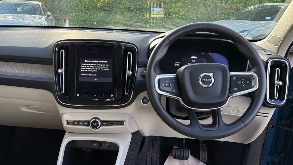 Volvo XC40 Ultra, B3 Mild Hybrid, Bright RA74EFO Blue #5