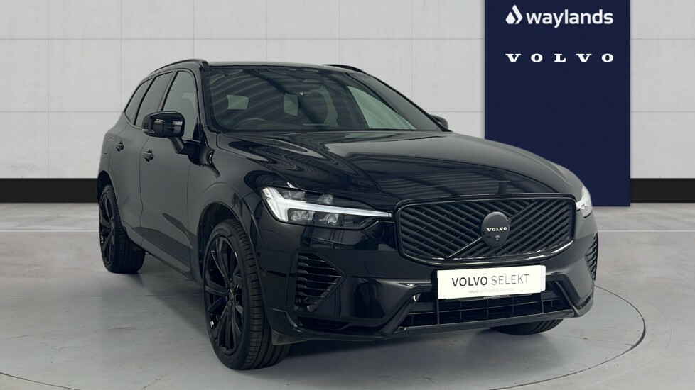 Volvo XC60 Black Edition Plus, T6 Awd Plug-in Hybrid, Electri Black