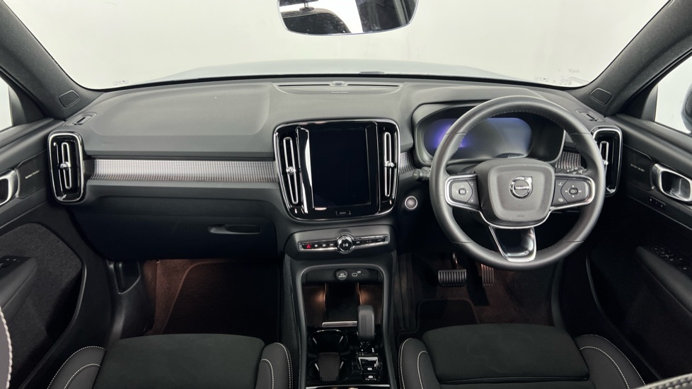 Volvo XC40 Ultimate, B3 Mild Hybrid, Dark WM24BAV Blue #5