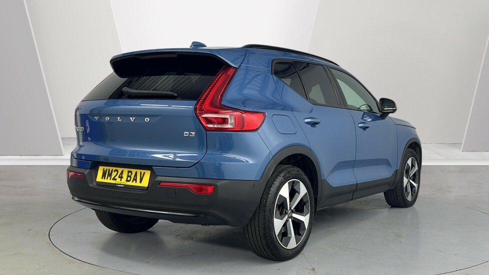 Volvo XC40 Ultimate, B3 Mild Hybrid, Dark WM24BAV Blue #2