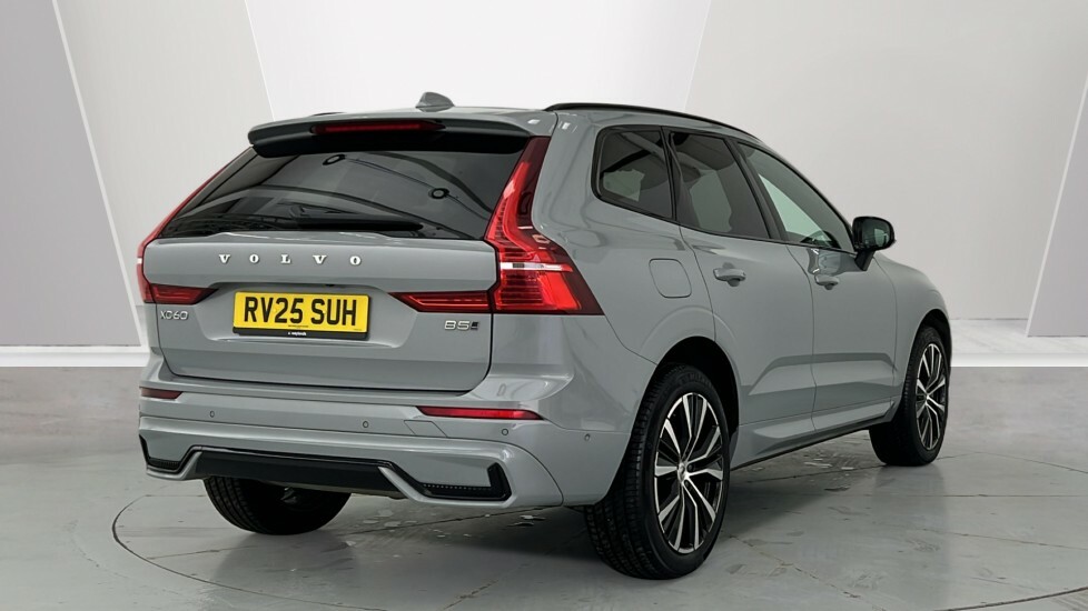 Volvo XC60 Plus, B5 Awd Mild Hybrid, Dark RV25SUH Grey #2