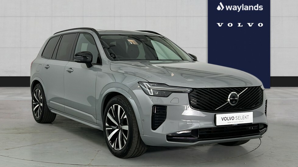 Volvo XC90 Plus, B5 Awd Mild Hybrid, Dark, 7 Seats Grey