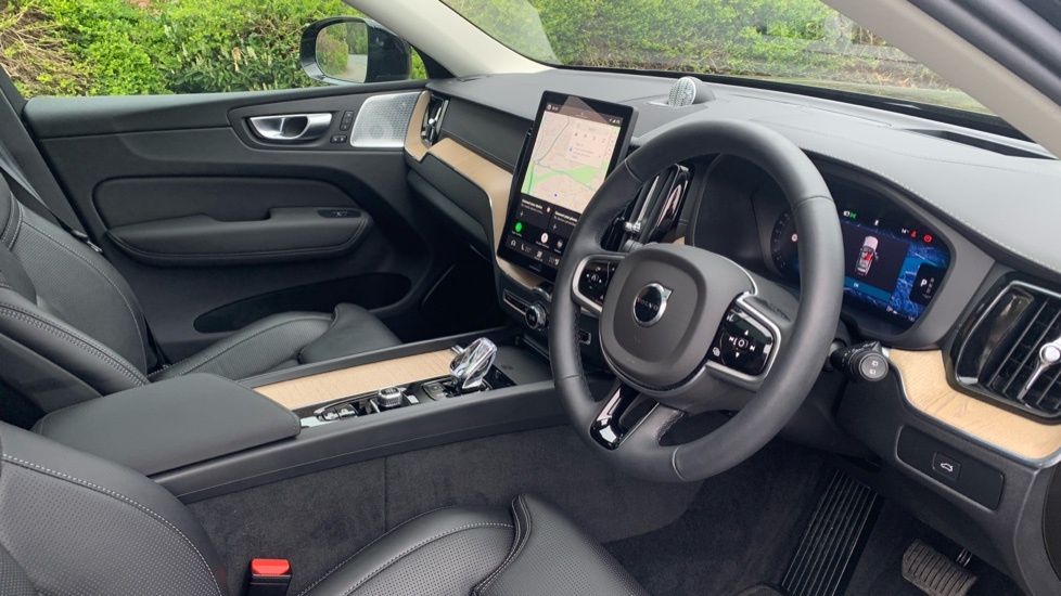Volvo XC60 Ultra, B5 Awd Mild Hybrid, Dark RO75VZC Black #4