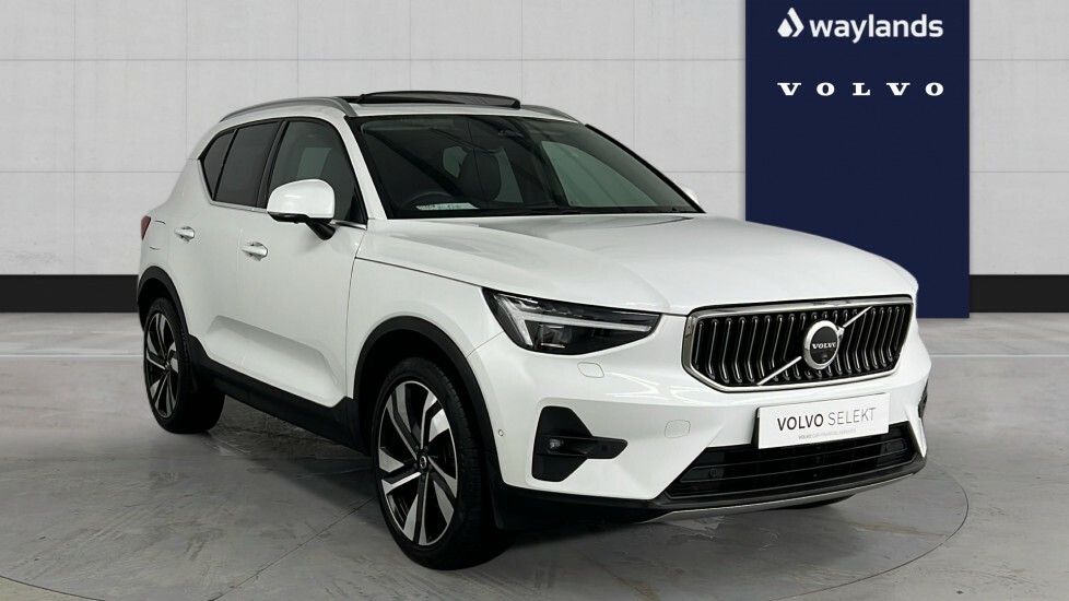 Volvo XC40 Ultra, B3 Mild Hybrid, Bright White