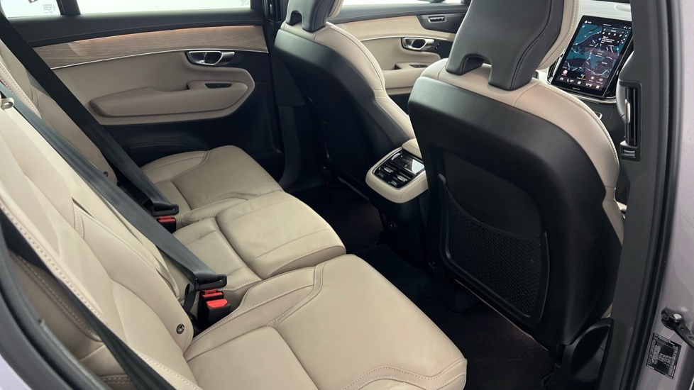 Volvo XC90 Plus, B5 Awd Mild Hybrid, Dark, 7 Seats OY75WMZ Silver #6