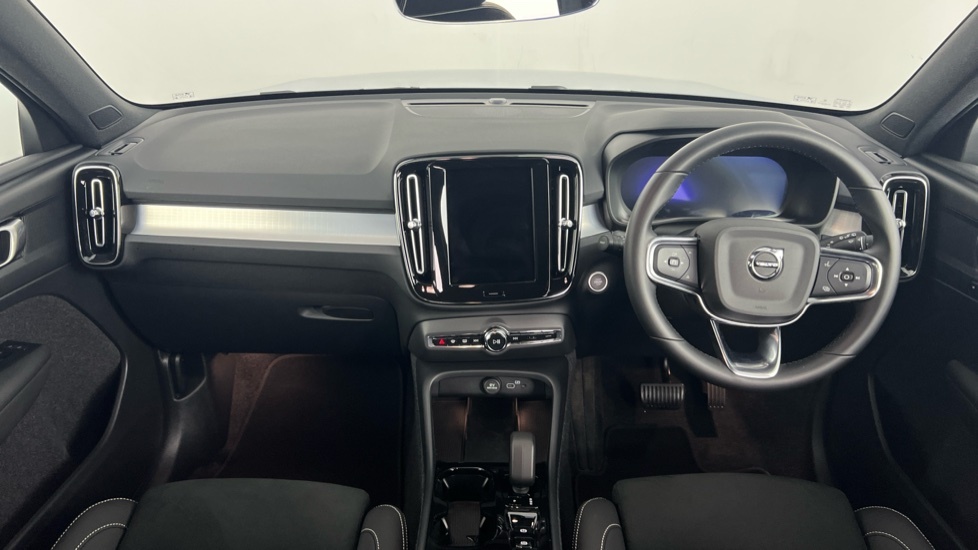 Volvo XC40 Plus, B3 Mild Hybrid, Dark WR75KOE Blue #5