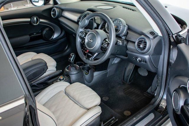 Mini Hatch 2.0 Cooper S Exclusive Hatchback Steptr GF69HPO Black #5