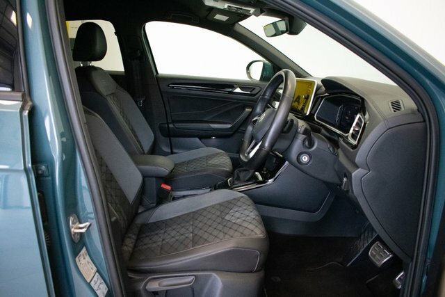 Volkswagen T-Roc 1.5 Tsi R-line Suv Dsg Euro 6 S S 15 VO72HND Blue #5