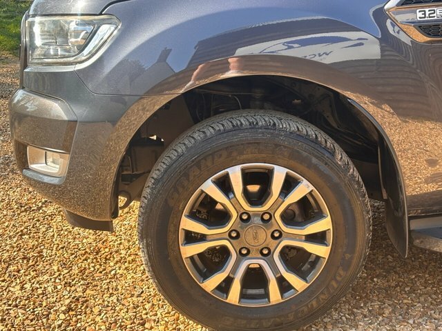 Ford Ranger 3.2 Tdci Wildtrak Pickup Double Cab Aut AK67JSZ Grey #2