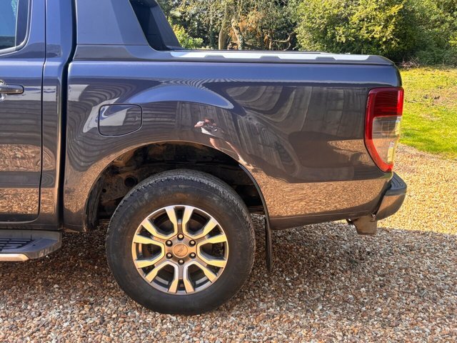 Ford Ranger 3.2 Tdci Wildtrak Pickup Double Cab Aut AK67JSZ Grey #3