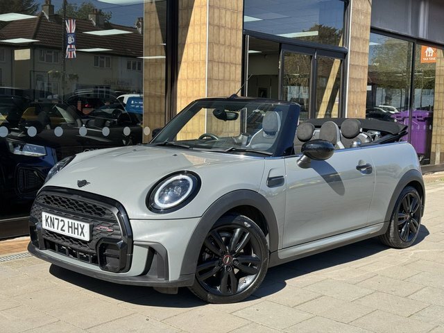 Mini Convertible 1.5 Cooper Sport Convertible Steptronic Grey