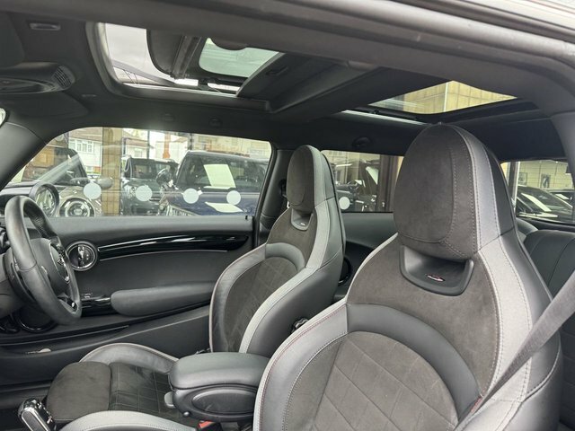 Mini Hatch 2.0 Cooper S Sport Hatchback Steptronic Grey #2