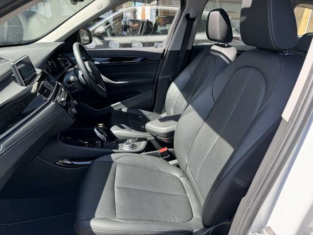 BMW X1 2.0 20I Xline Suv Xdrive Euro 6 S MA71YCH White #3