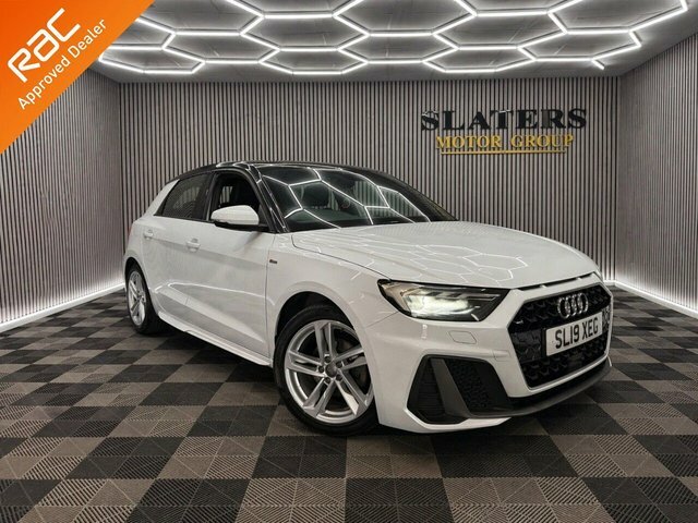 Audi A1 1.5 Tfsi 35 S Line Sportback Eur White