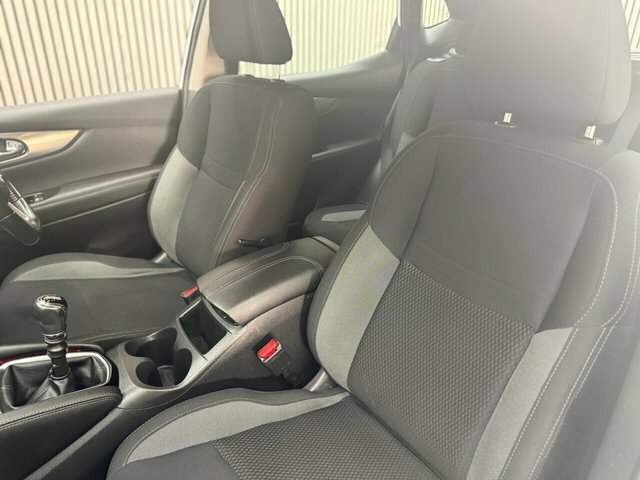 Nissan Qashqai 1.5 Dci Acenta Suv Euro 6 S S YO19ZRG White #6