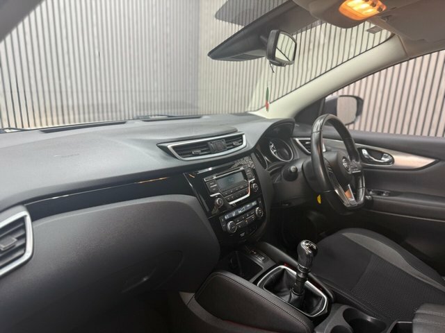 Nissan Qashqai 1.5 Dci Acenta Suv Euro 6 S S YO19ZRG White #5