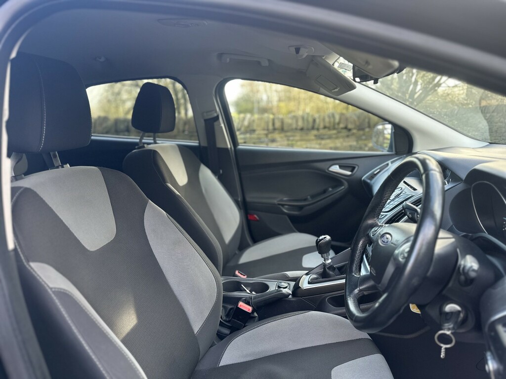 Ford Focus 1.6 Tdci Zetec 2013 FN13VWB Black #4